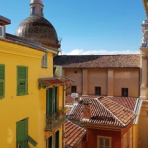 Appartement Sunny In Heart Of Old Town, Nice