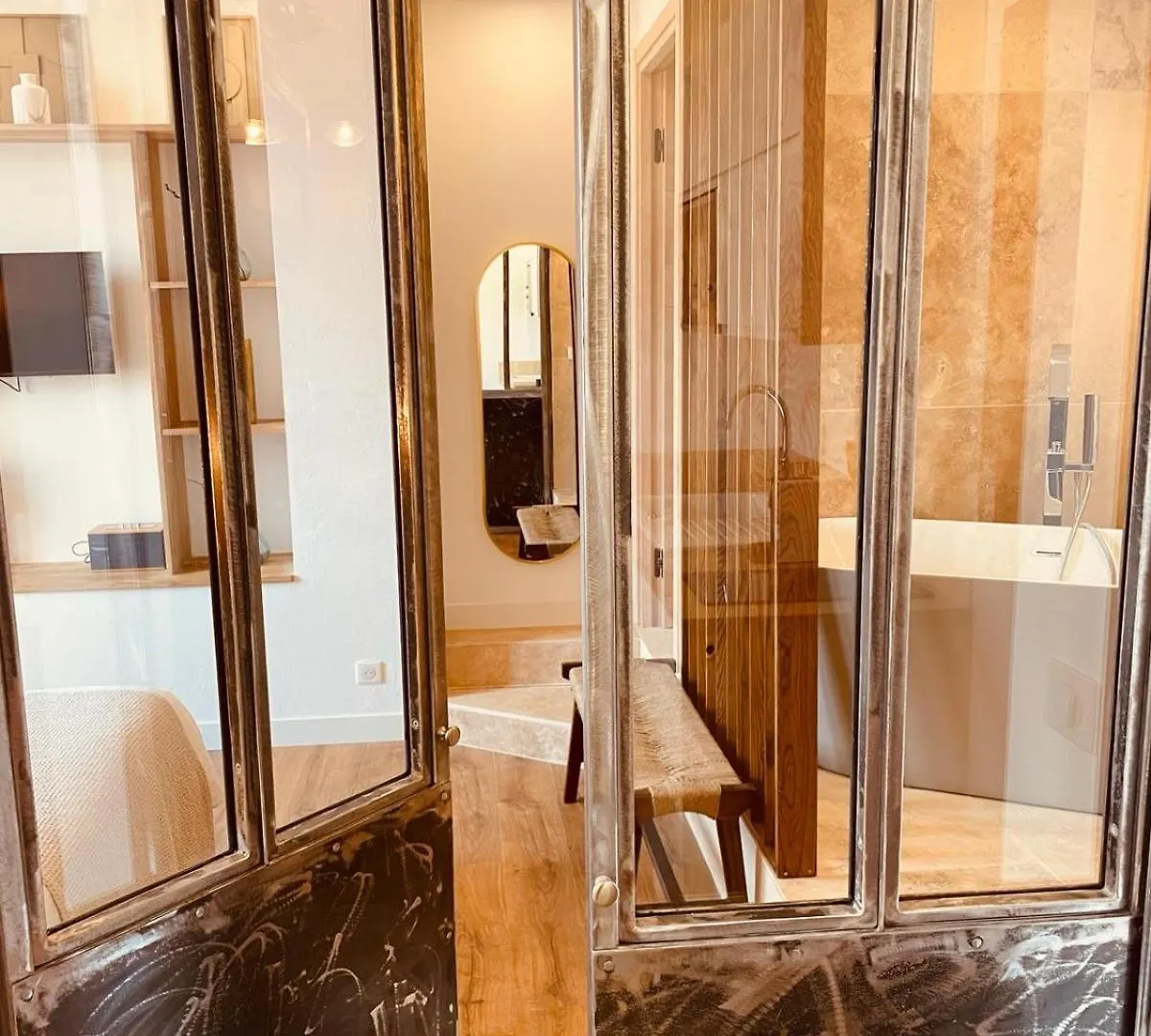 Appartements Hotel Le G Nice 0*,